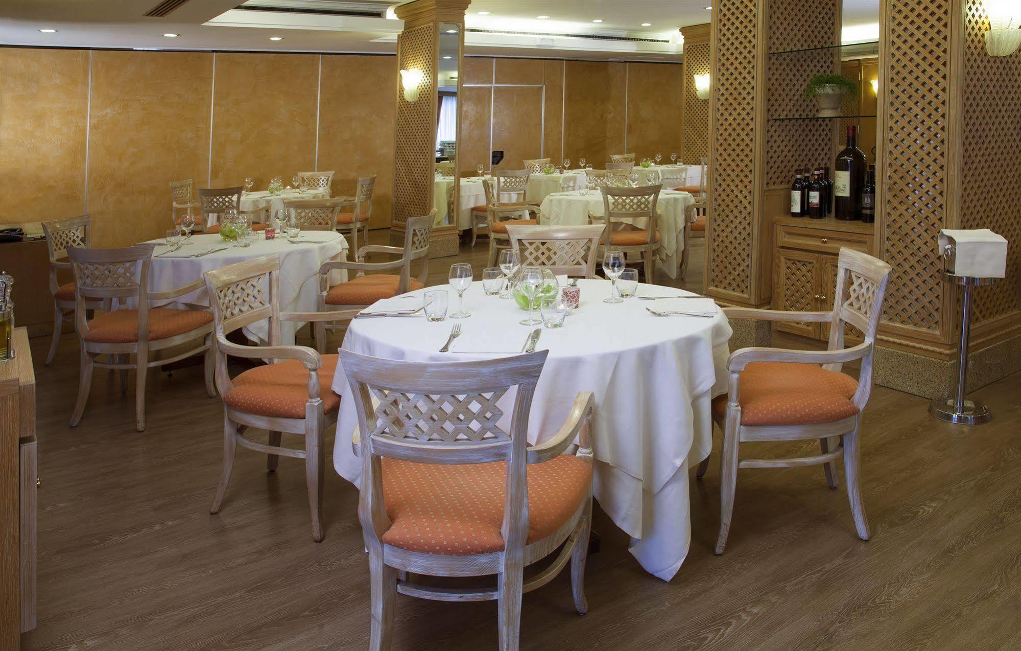Starhotels Vespucci Hotel